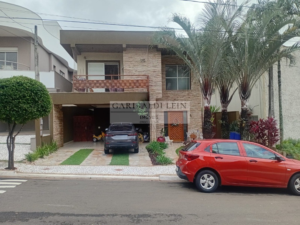 Casa, 3 quartos, 286 m² - Foto 1
