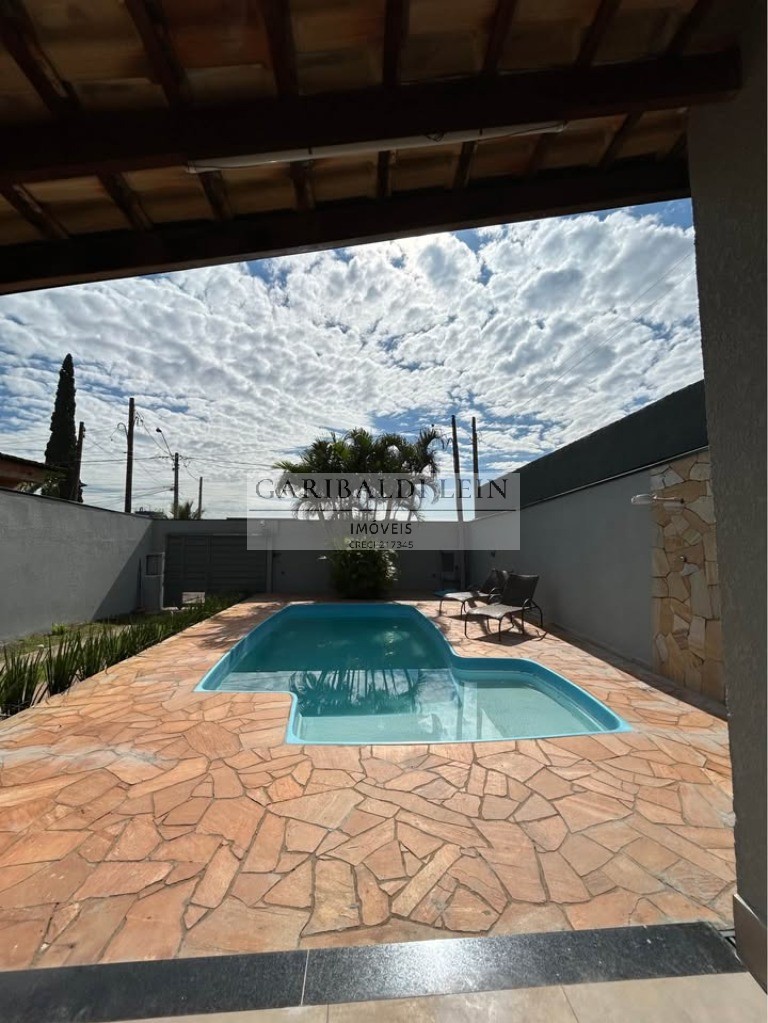 Casa, 3 quartos, 192 m² - Foto 2