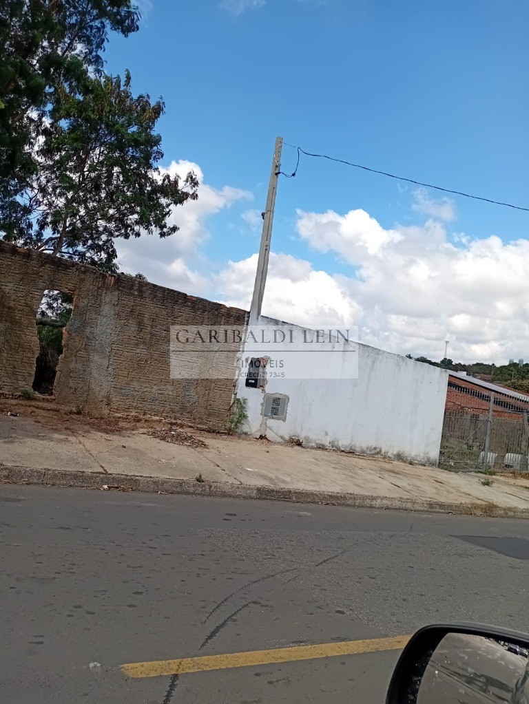 Terreno, 300 m² - Foto 1
