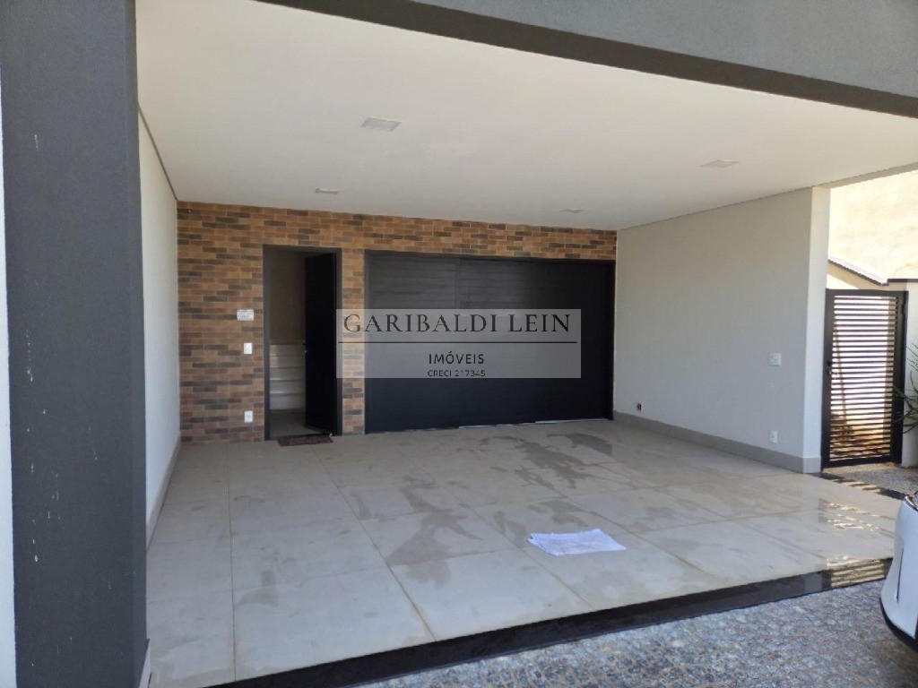 Casa, 3 quartos, 220 m² - Foto 2