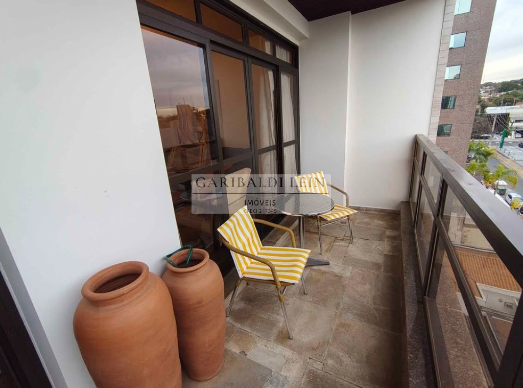 Apartamento, 3 quartos, 145 m² - Foto 2