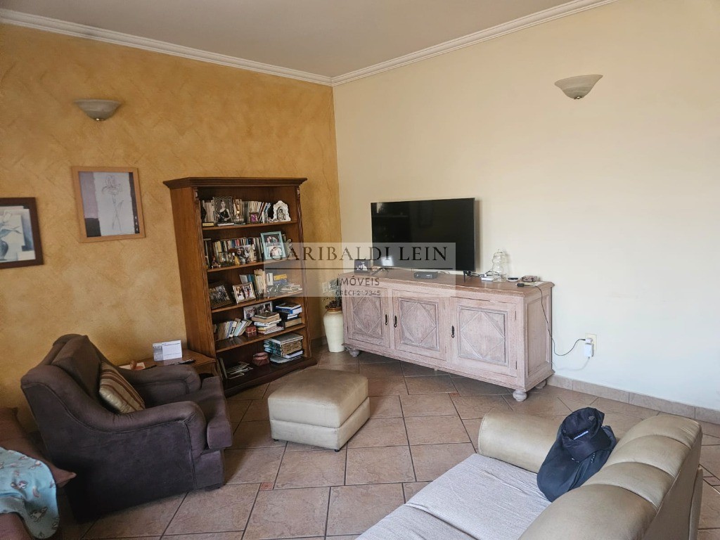 Casa, 4 quartos, 360 m² - Foto 4