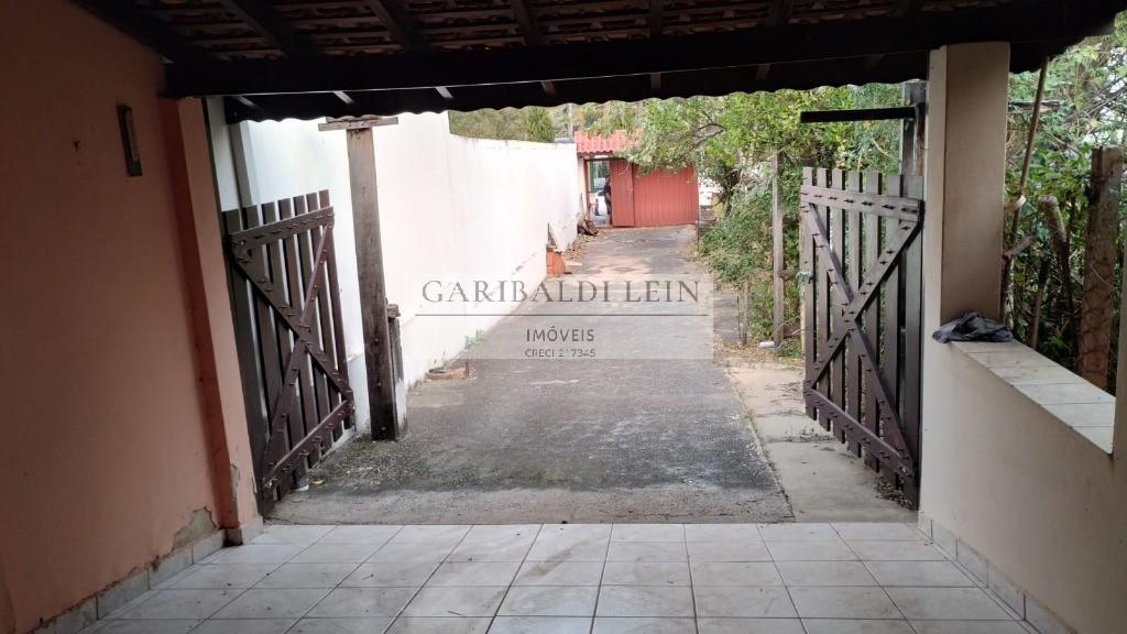 Casa, 4 quartos, 139 m² - Foto 1