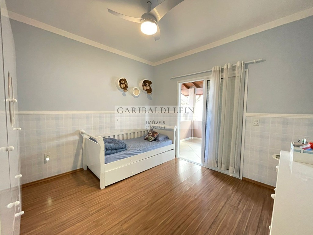 Casa, 3 quartos, 250 m² - Foto 25