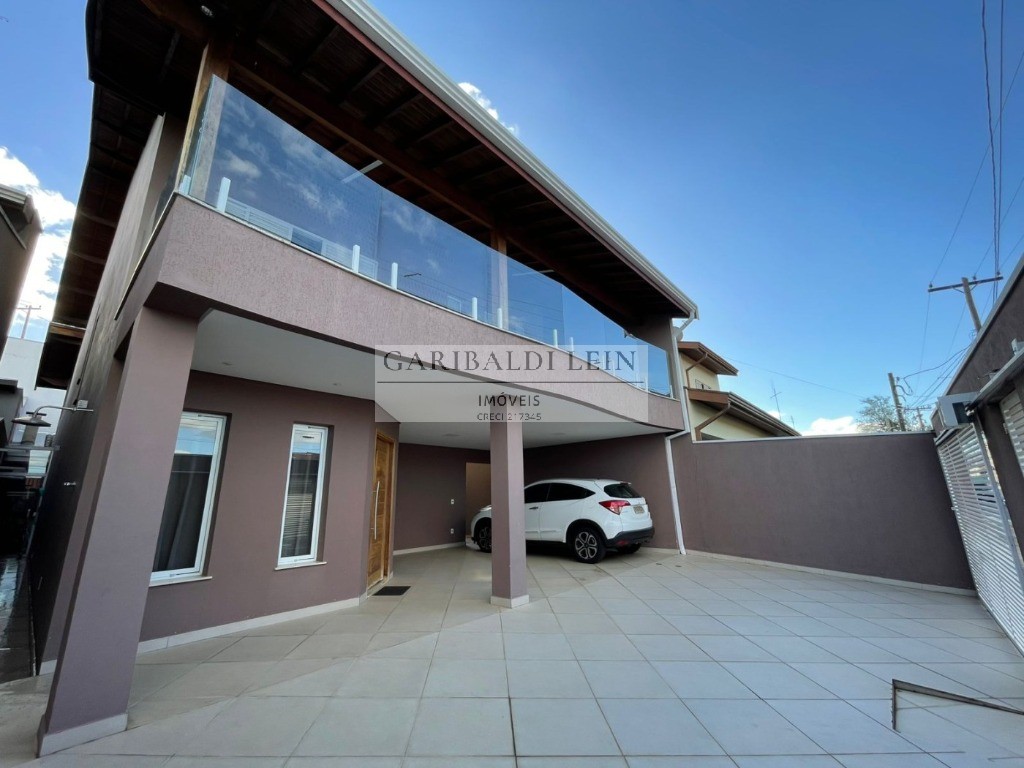 Casa, 3 quartos, 250 m² - Foto 1