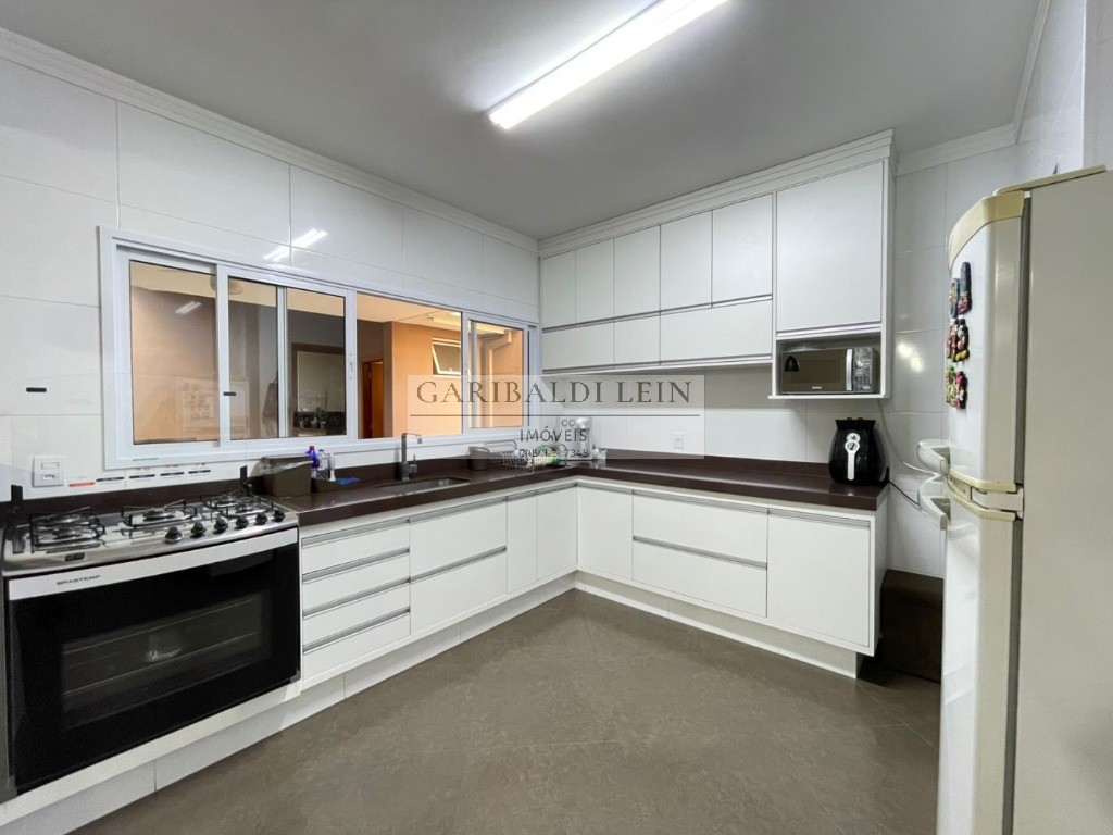 Casa, 3 quartos, 250 m² - Foto 9