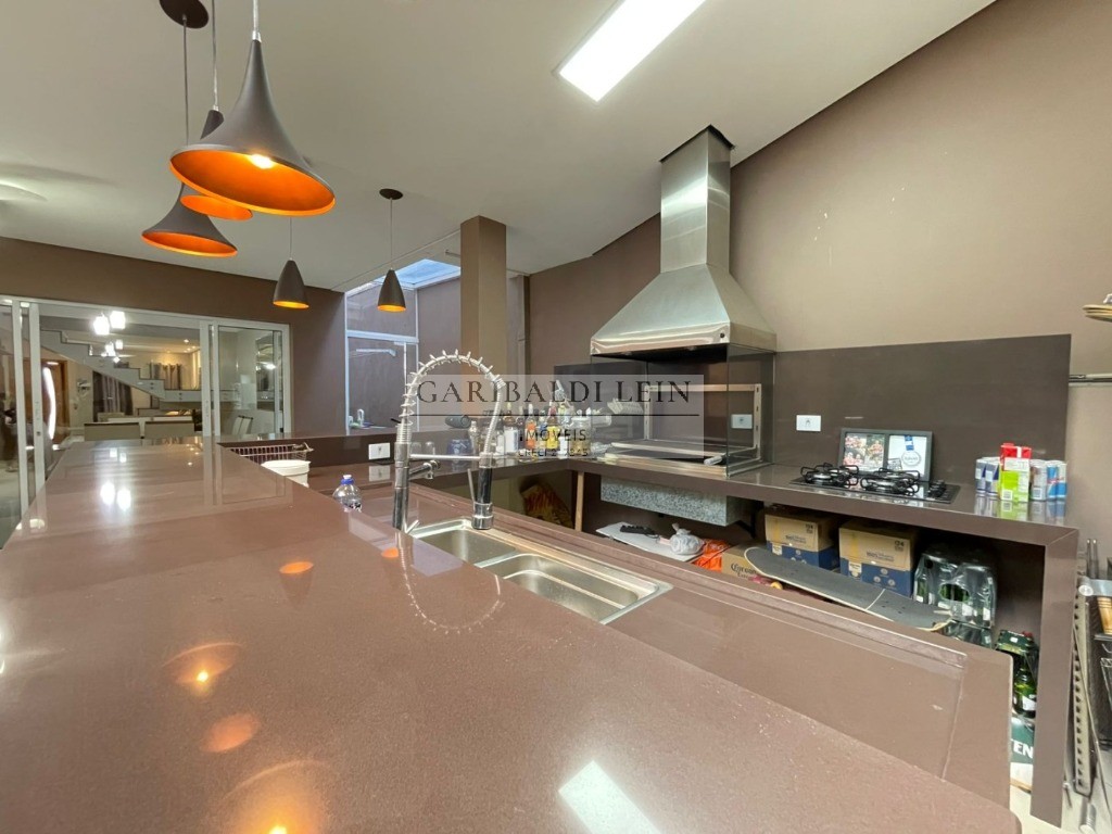 Casa, 3 quartos, 250 m² - Foto 11