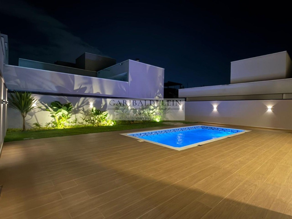 Casa, 3 quartos, 226 m² - Foto 4