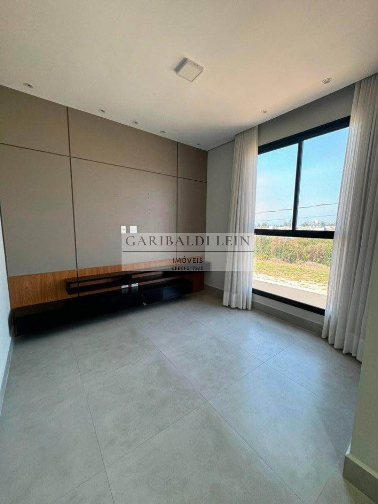Casa, 3 quartos, 173 m² - Foto 2
