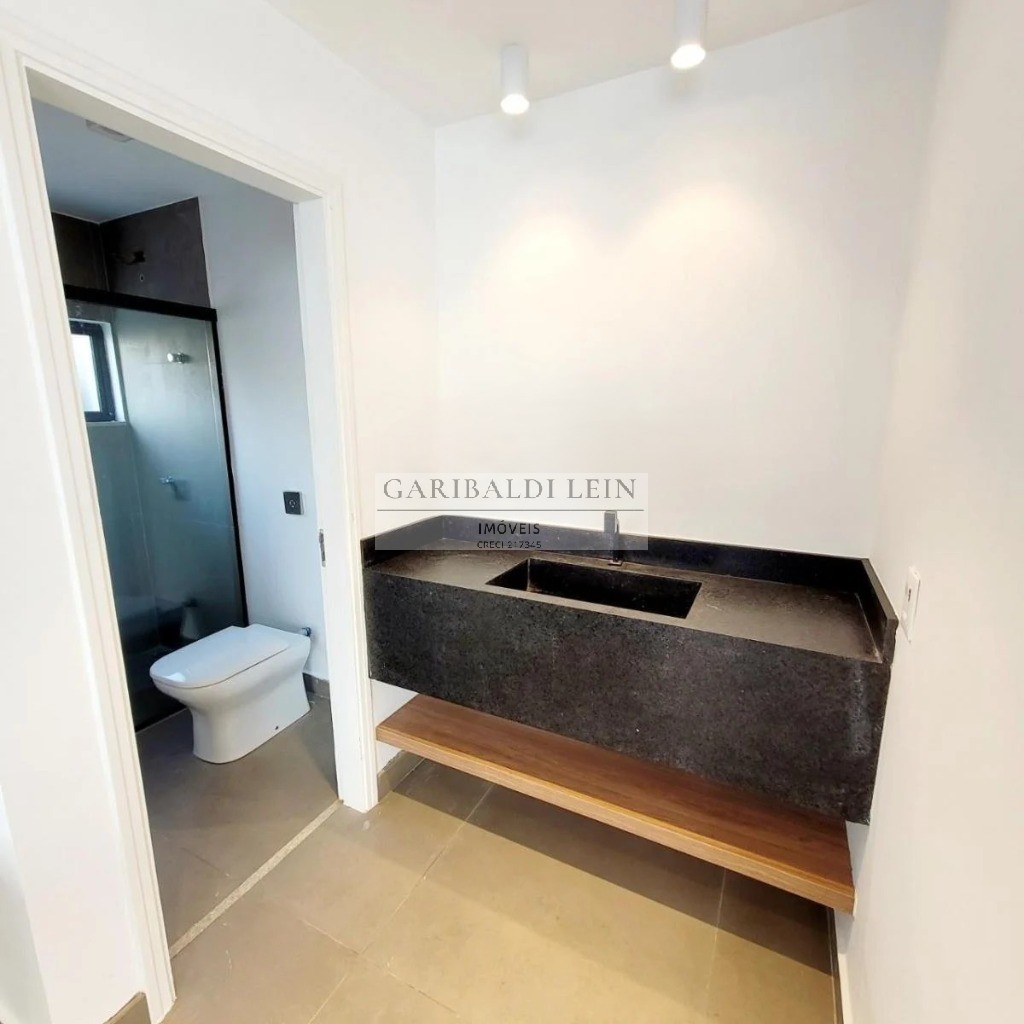 Casa, 3 quartos, 240 m² - Foto 37