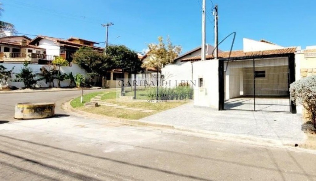 Casa, 3 quartos, 240 m² - Foto 2