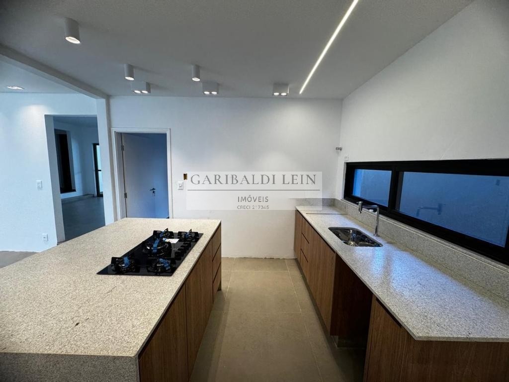 Casa, 3 quartos, 240 m² - Foto 15