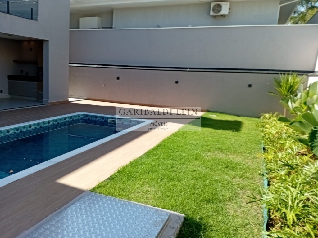 Casa, 3 quartos, 226 m² - Foto 13
