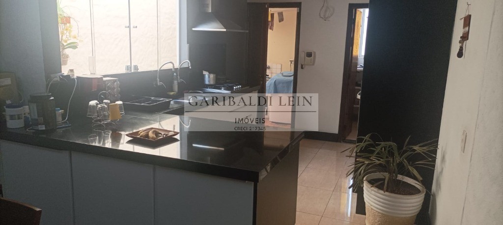 Casa, 4 quartos, 250 m² - Foto 22