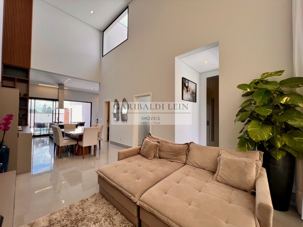 Casa, 3 quartos, 175 m² - Foto 2