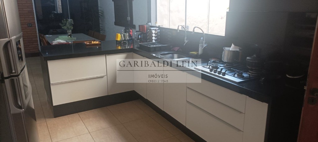 Casa, 4 quartos, 250 m² - Foto 21