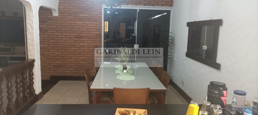 Casa, 4 quartos, 250 m² - Foto 3