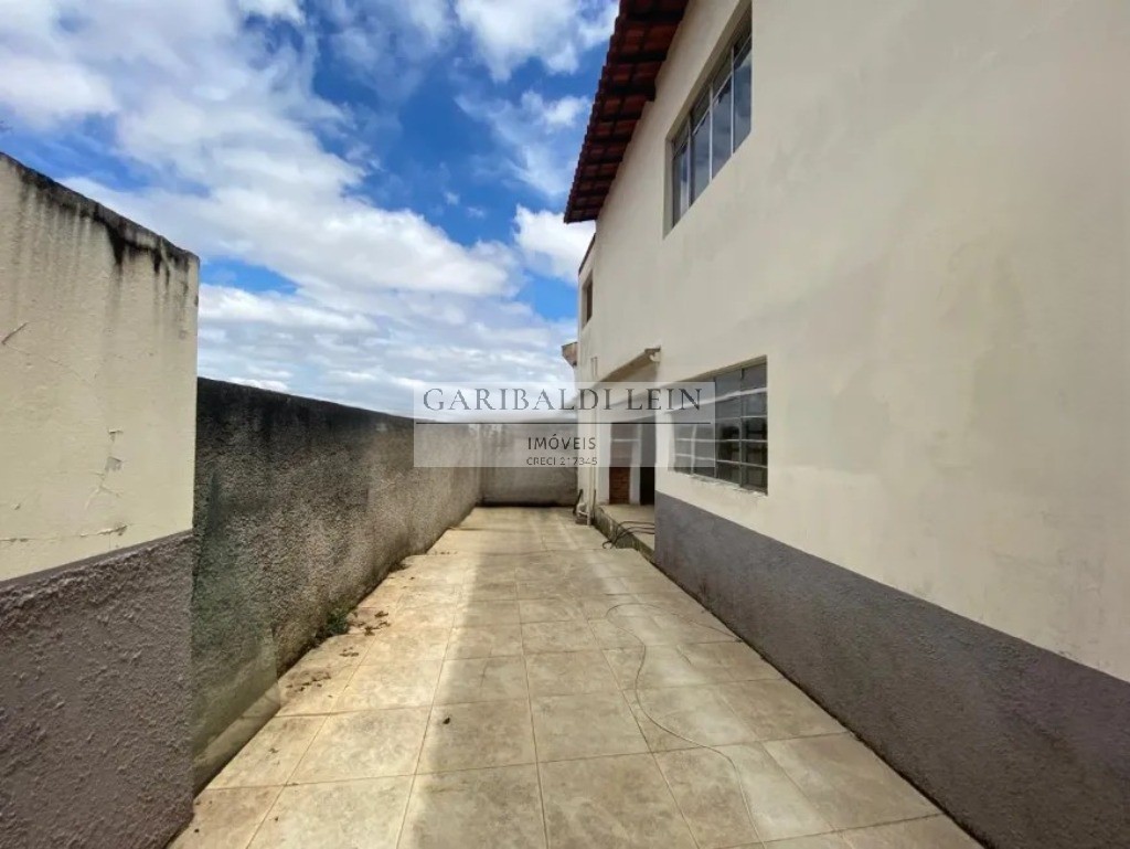 Casa, 4 quartos, 280 m² - Foto 38
