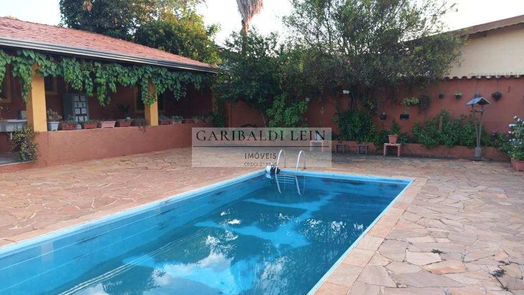 Casa, 3 quartos, 180 m² - Foto 1