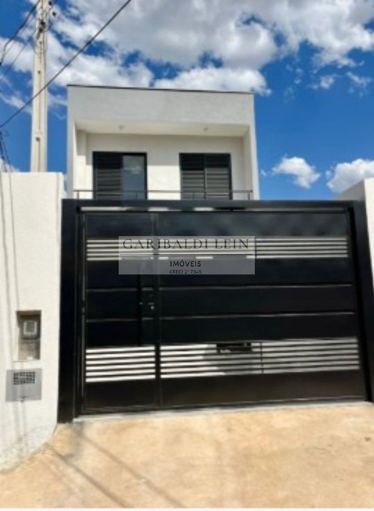 Casa, 3 quartos, 137 m² - Foto 1