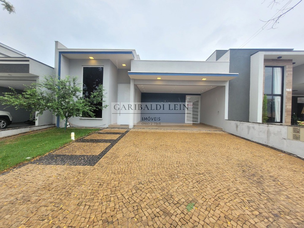 Casa, 3 quartos, 159 m² - Foto 1