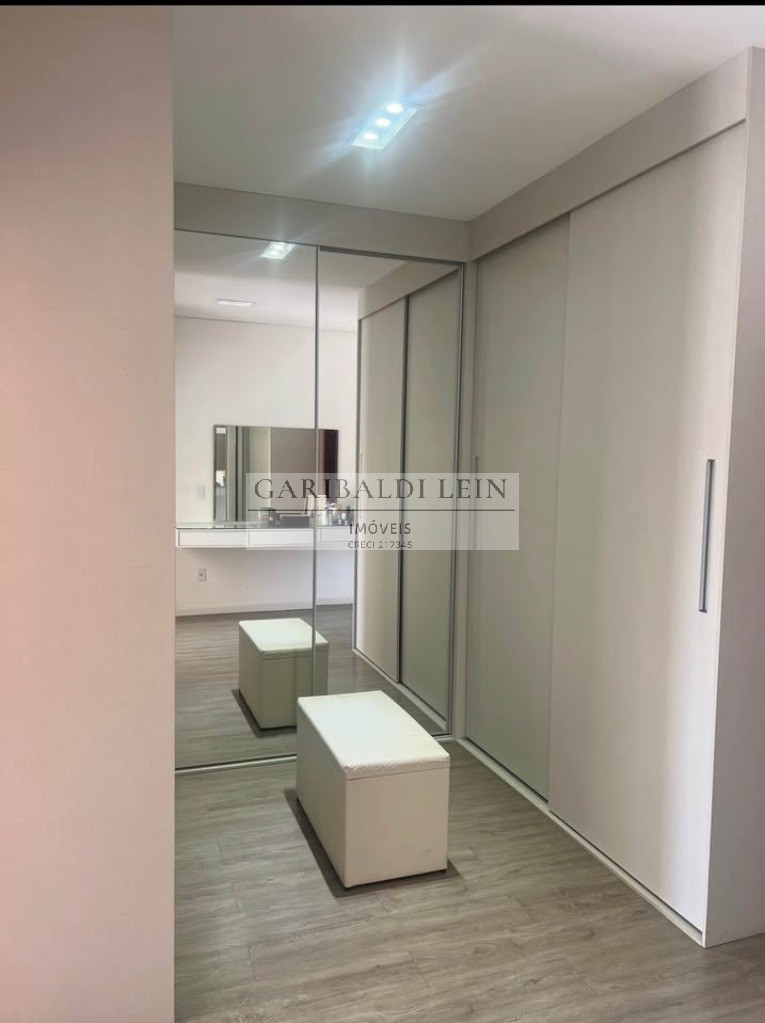 Casa, 4 quartos, 275 m² - Foto 10