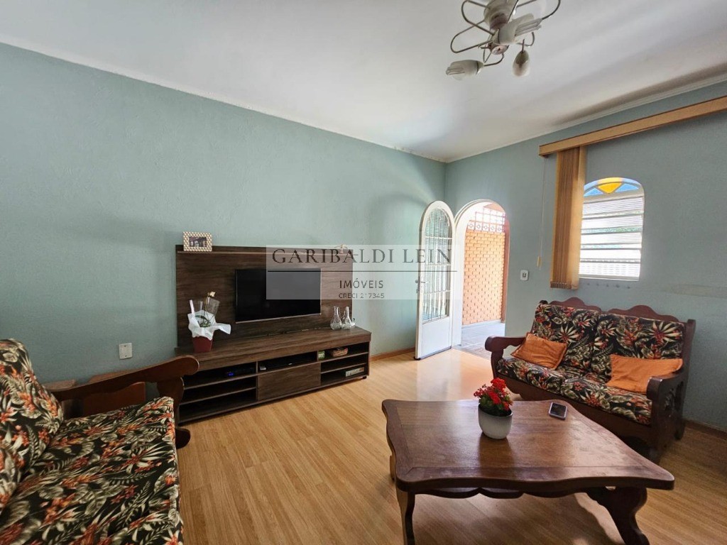 Casa, 4 quartos, 217 m² - Foto 2