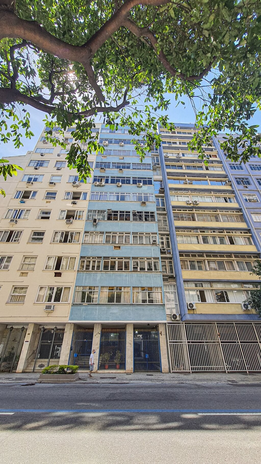 Apartamento à venda com 3 quartos, 94m² - Foto 7