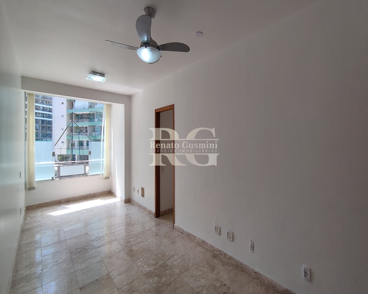 Apartamento, 2 quartos, 77 m² - Foto 2