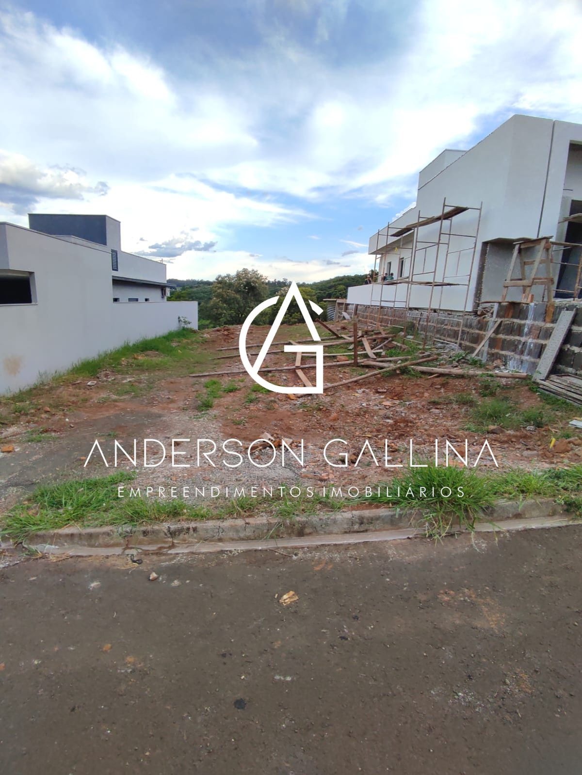 Terreno, 300 m² - Foto 1