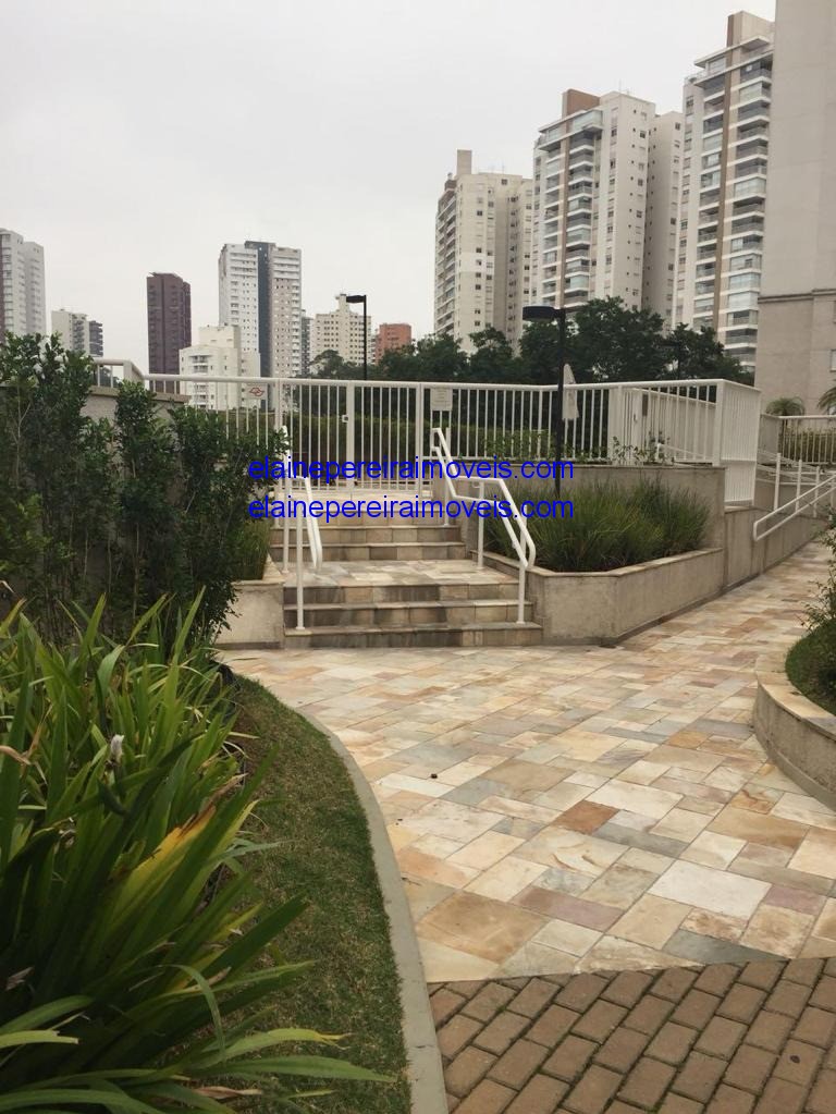 Portal Morumbi apto 3 dorms 1 suíte armários embutidos, sala varanda, 1 vaga lazer completo R$ 580Mil