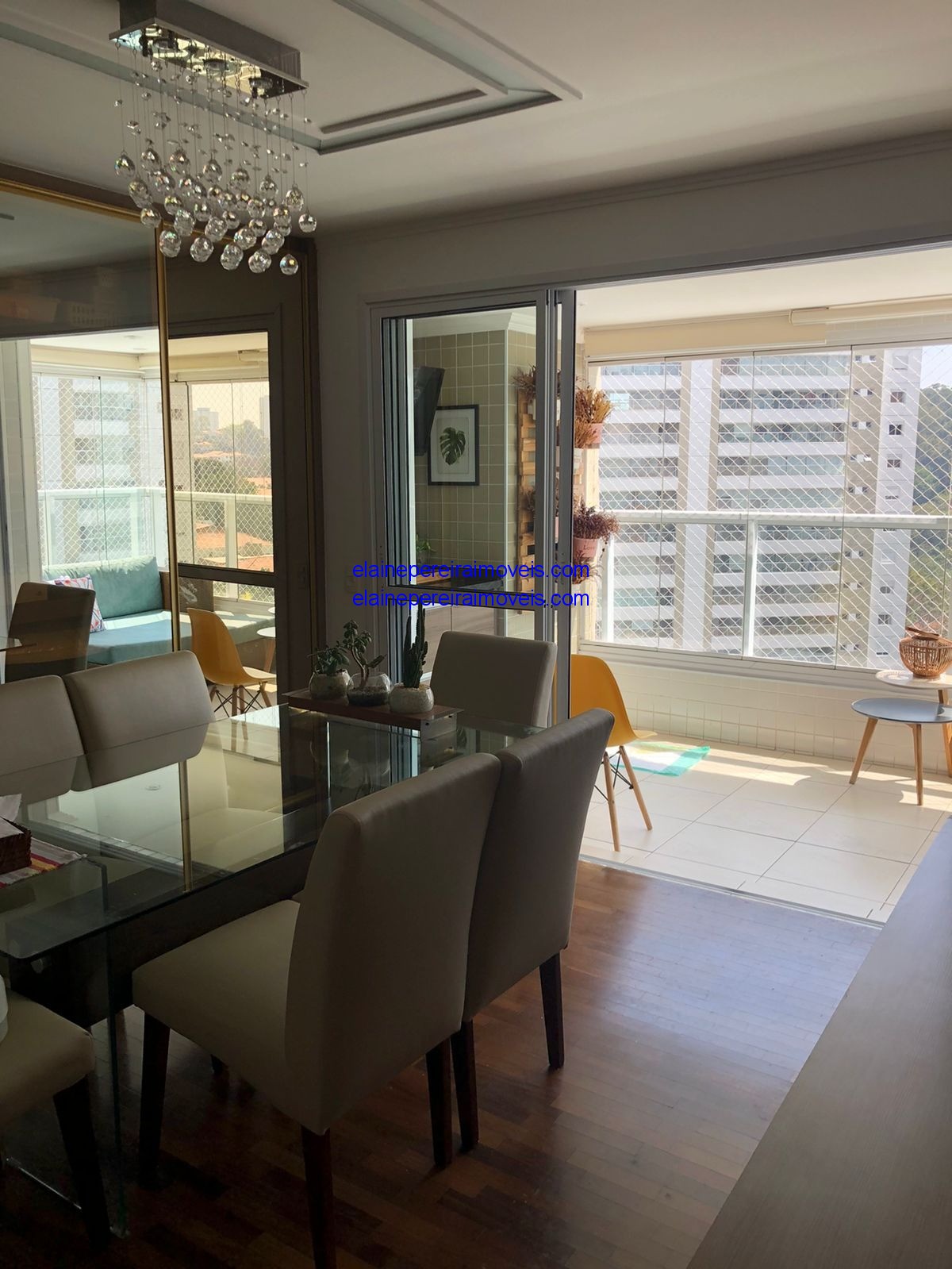 Lado Metro Vila Sônia - Apto Mobiliado com 105mts 3 dts sd 2 suítes - Varanda Gourmet- 2 vagas - Jardim das Vertentes por 1.550.000,00 à venda