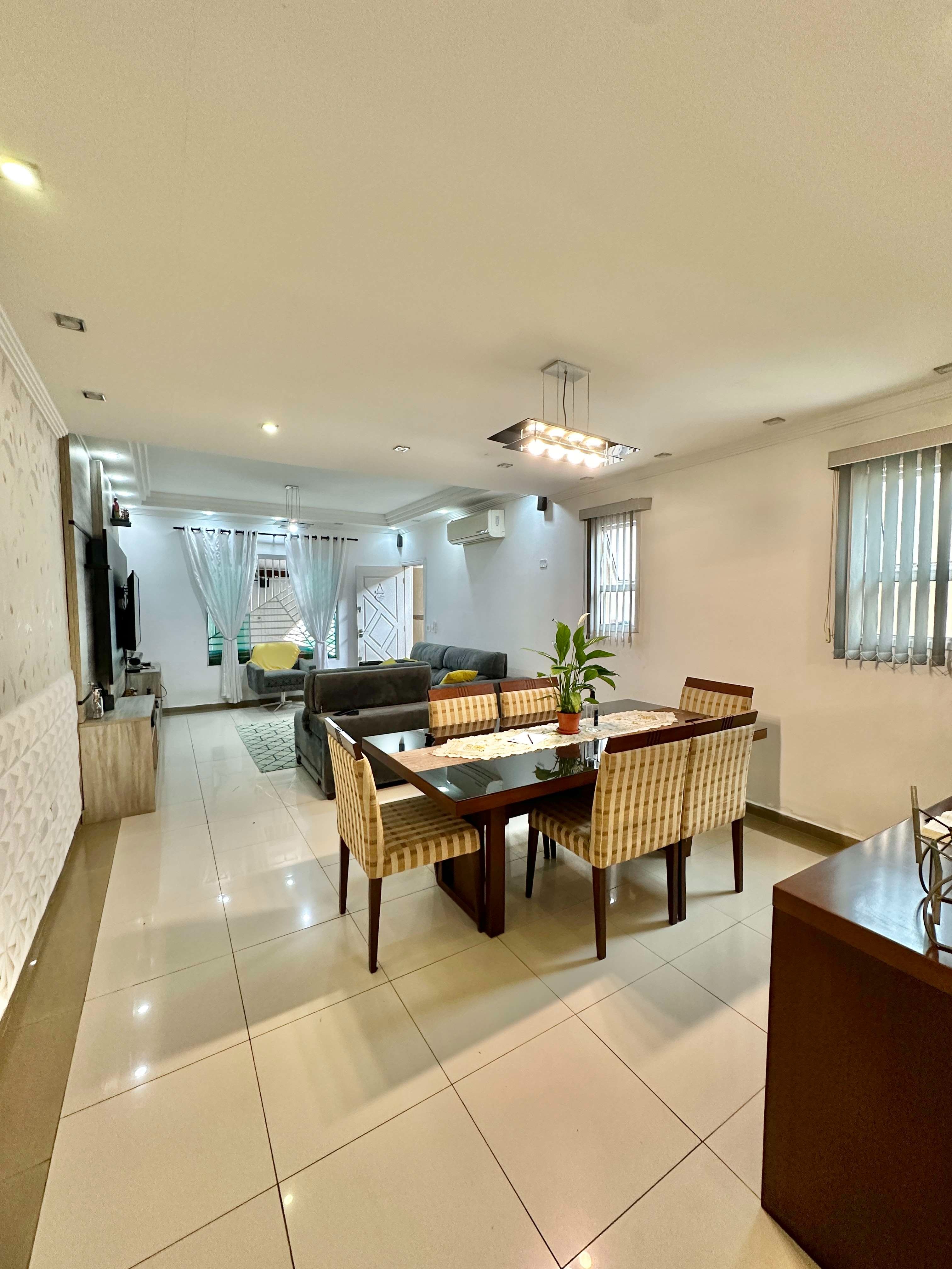 Casa, 3 quartos, 137 m² - Foto 2