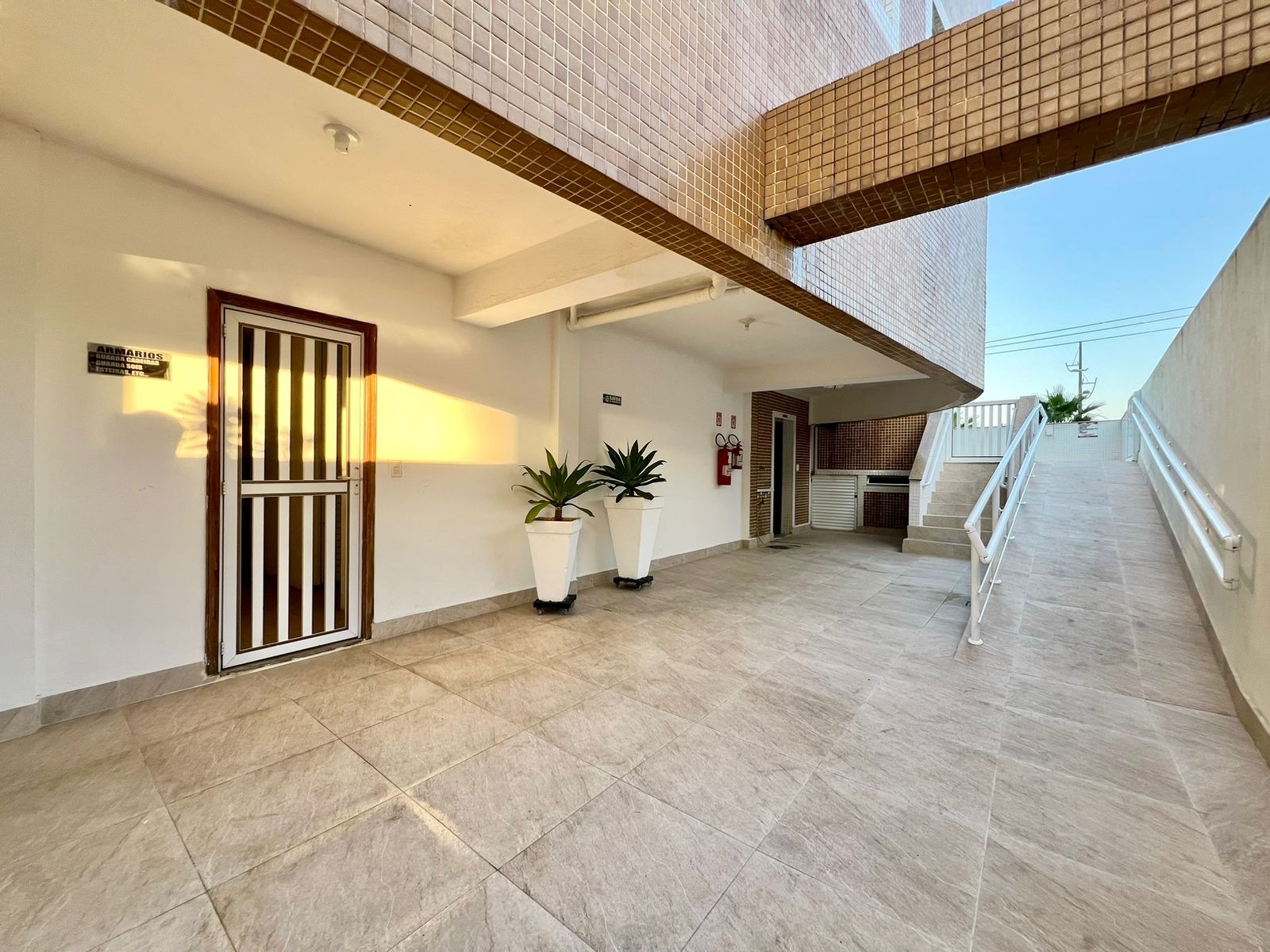 Apartamento, 3 quartos, 140 m² - Foto 3
