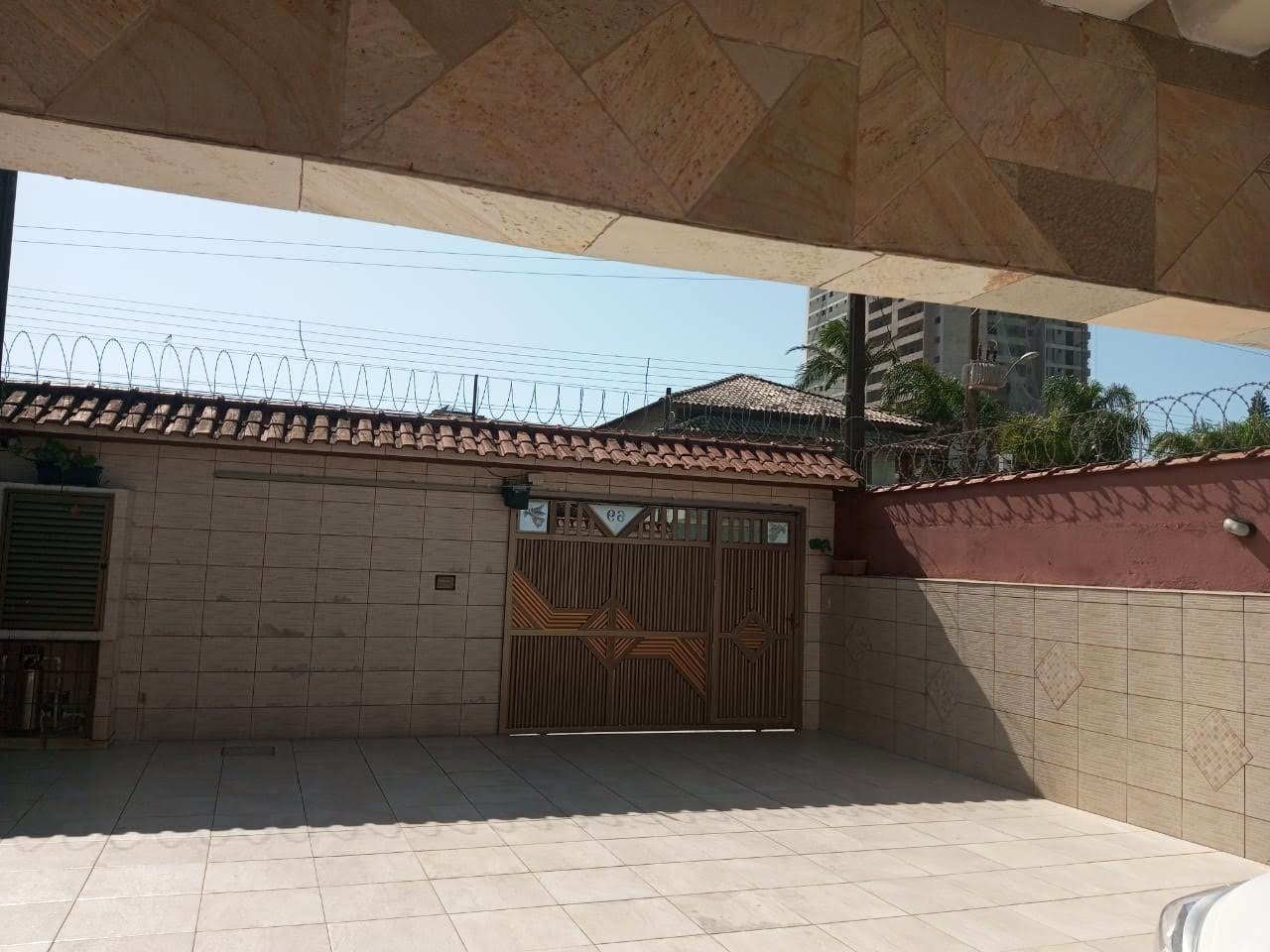 Casa, 4 quartos, 181 m² - Foto 2
