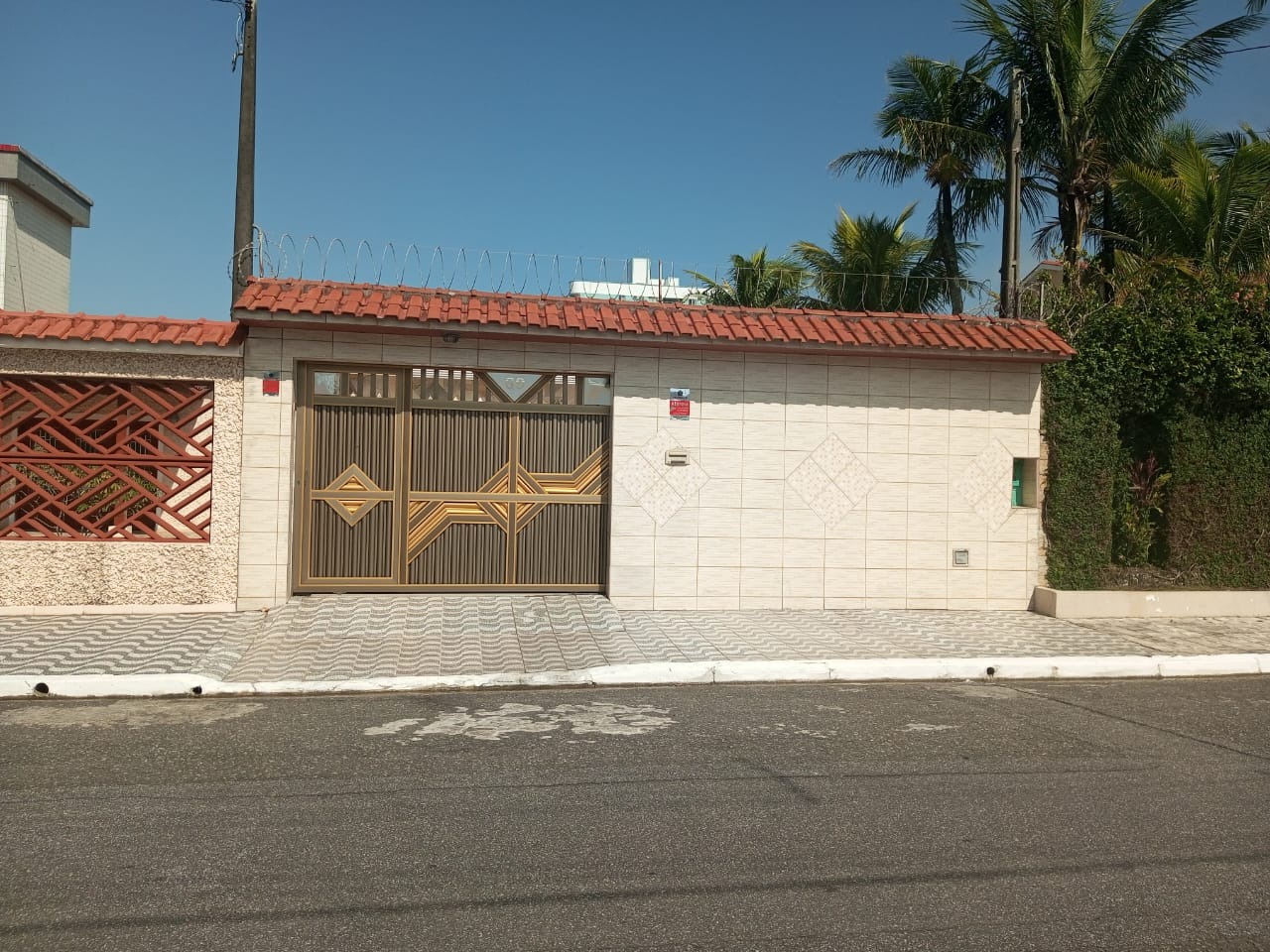 Casa, 4 quartos, 181 m² - Foto 1