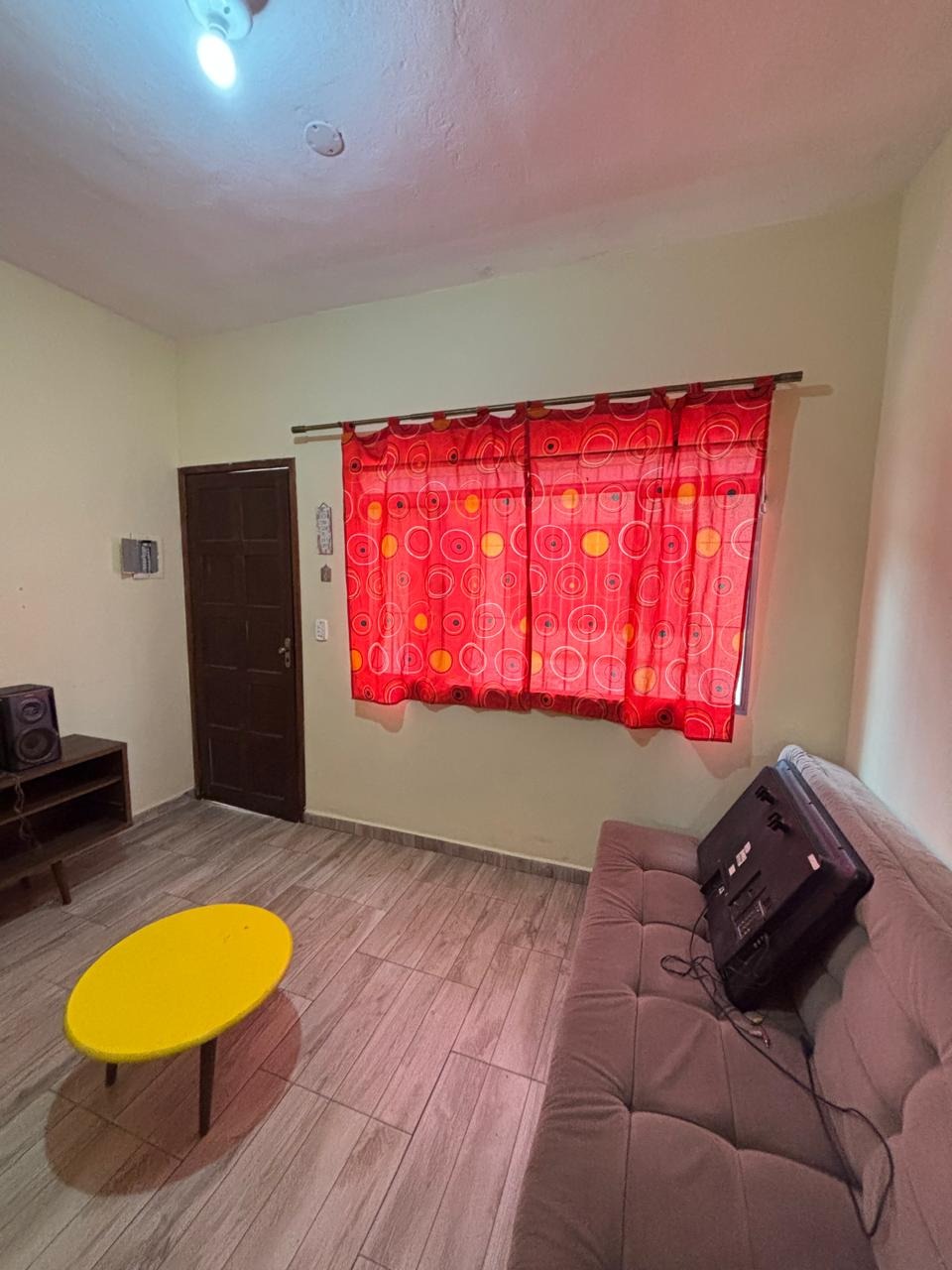 Casa, 1 quarto, 48 m² - Foto 2