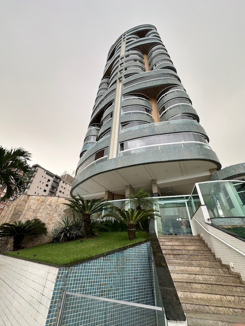 Apartamento, 3 quartos, 147 m² - Foto 2