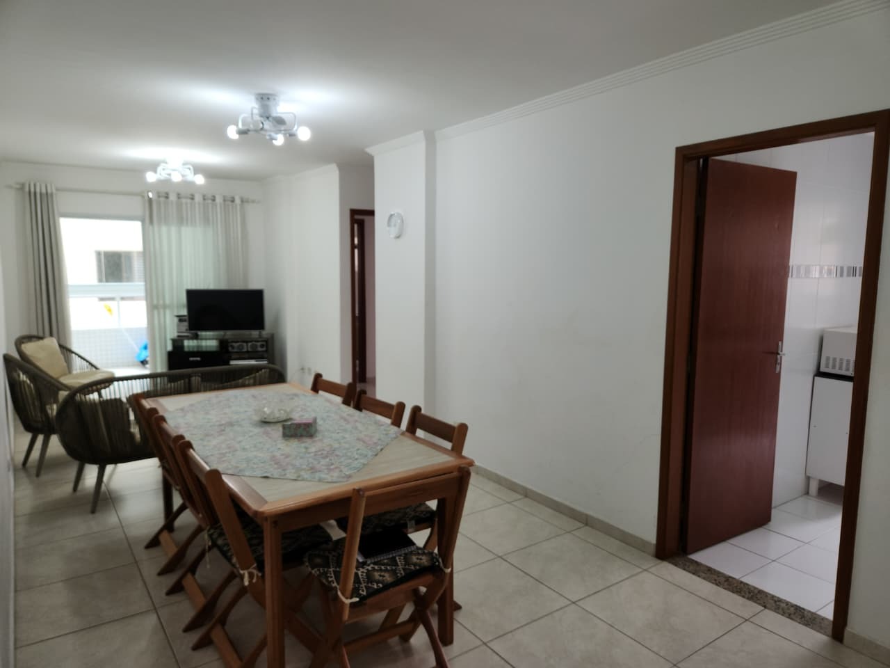 Apartamento, 2 quartos, 70 m² - Foto 2