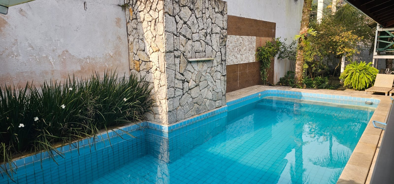 Casa, 3 quartos, 230 m² - Foto 1