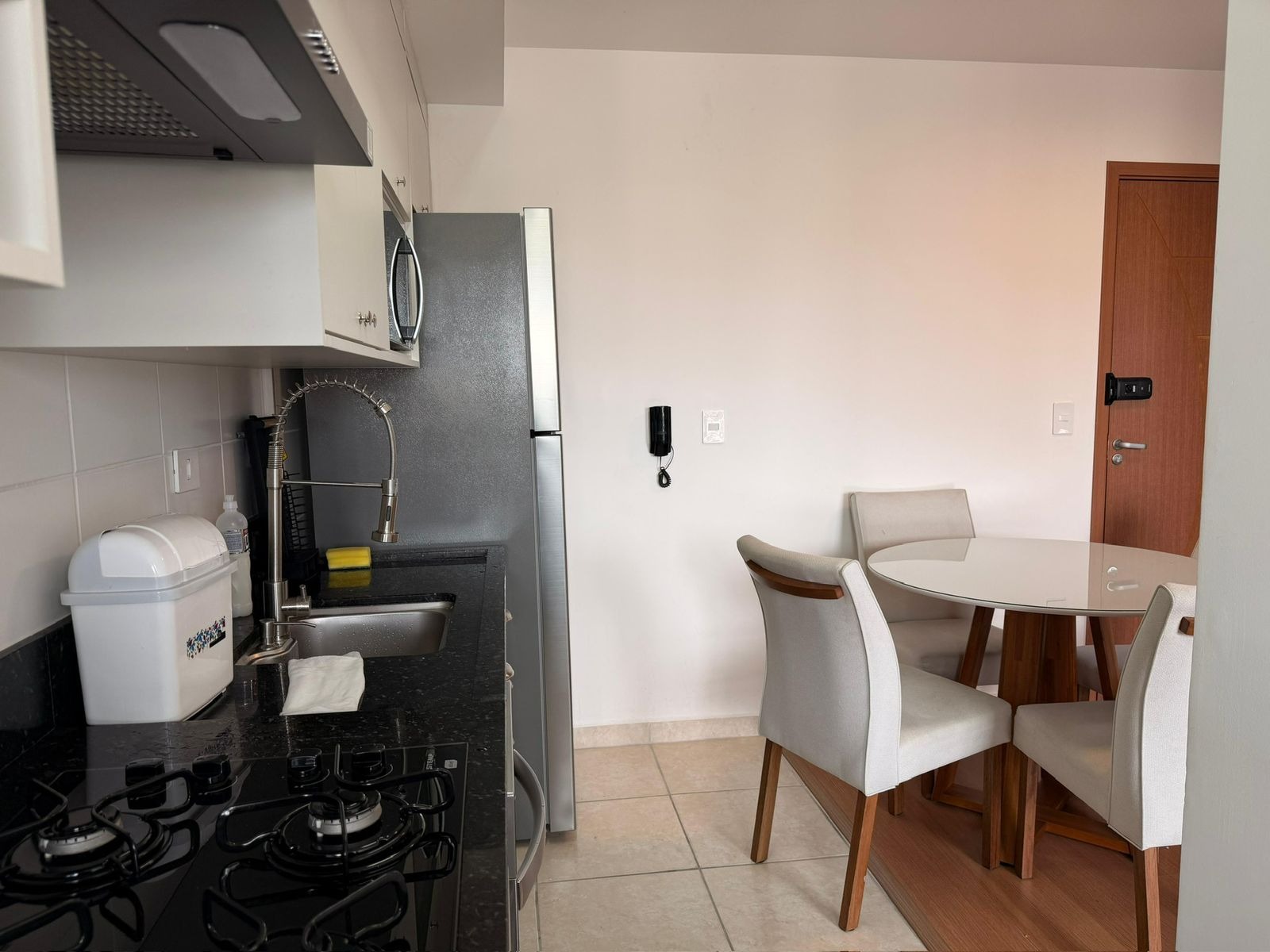 Apartamento, 2 quartos, 90 m² - Foto 2