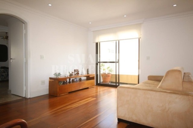 APARTAMENTO COM 3 DORMITÓRIOS (1 SUÍTE) Á VENDA, 115 METROS E 2 VAGAS - MOEMA - SÃO PAULO/SP