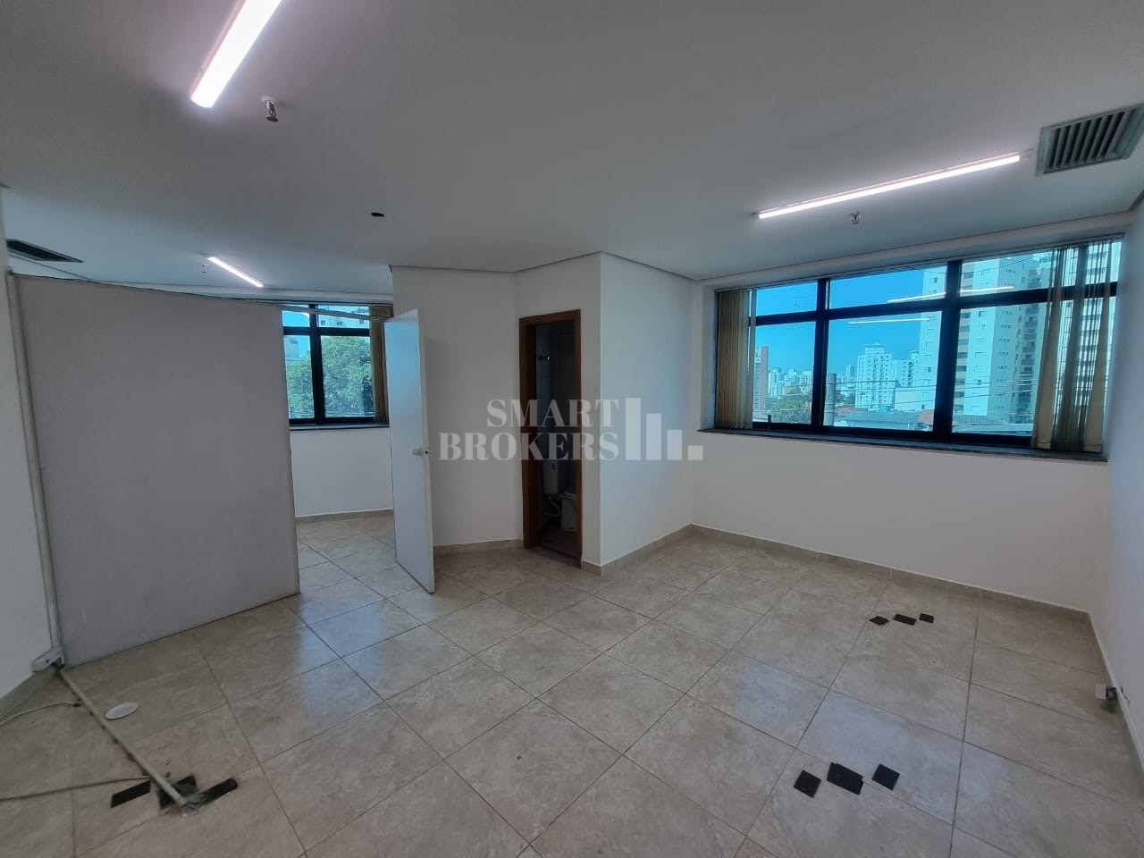 Sala comercial à venda com 33 metros e 1 vaga - Vila Mariana - São Paulo/SP
