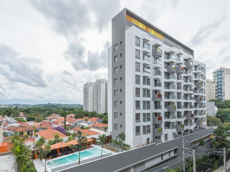 O Studio possui 35 metros quadrados com terraço e 1 vaga de garagem.I