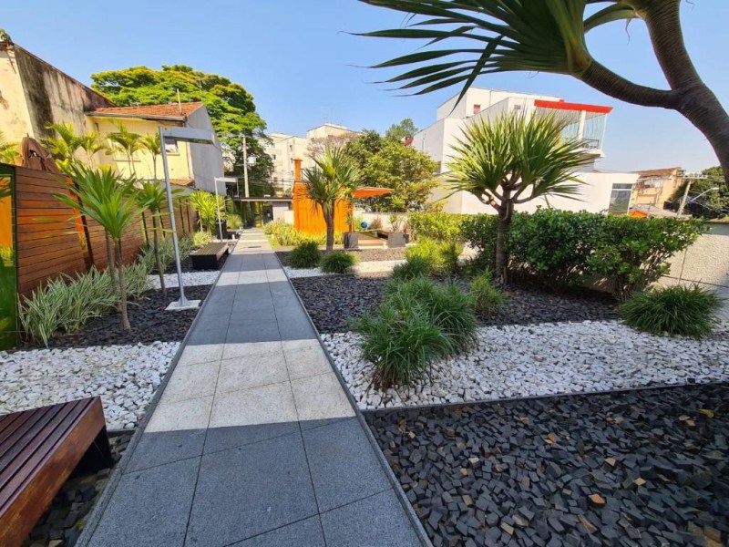 O Studio possui 35 metros quadrados com terraço e 1 vaga de garagem.I
