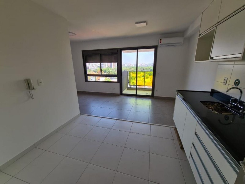 O Studio possui 35 metros quadrados com terraço e 1 vaga de garagem.I