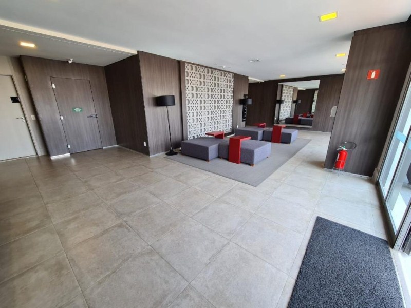 O Studio possui 35 metros quadrados com terraço e 1 vaga de garagem.I