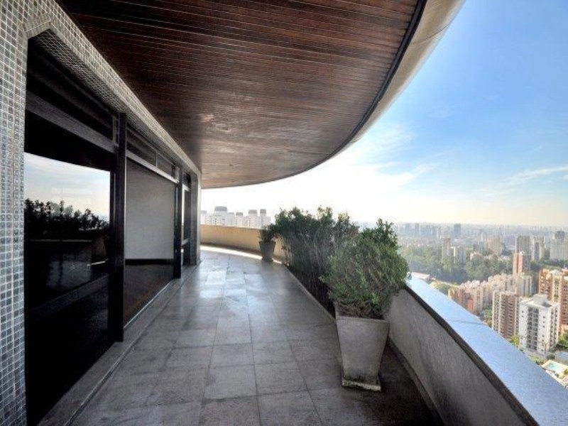 EXCELENTE APARTAMENTO ALTÍSSIMO PADRÃO!!!! DOCUMENTAÇÃO HÁBIL PARA FINANCIAMENTO IMOBILIÁRIOCARACTERÍSTICAS DO IMÓVEL: 5 SUÍTES