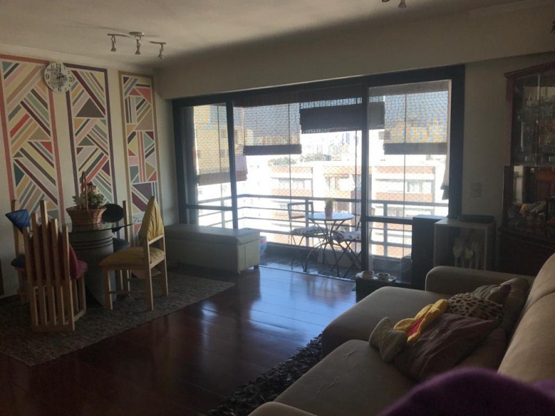 O apartamento possui 89 metros quadrados com 3 dormitórios 1 suíte e 1 vagas de garagem