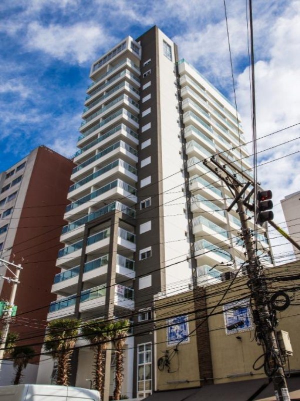 Cardeal 1720 - O apartamento possui 32 metros quadrados com 1 dormitório, banheiro, terraço, área de serviço e 1 vaga de garagem!